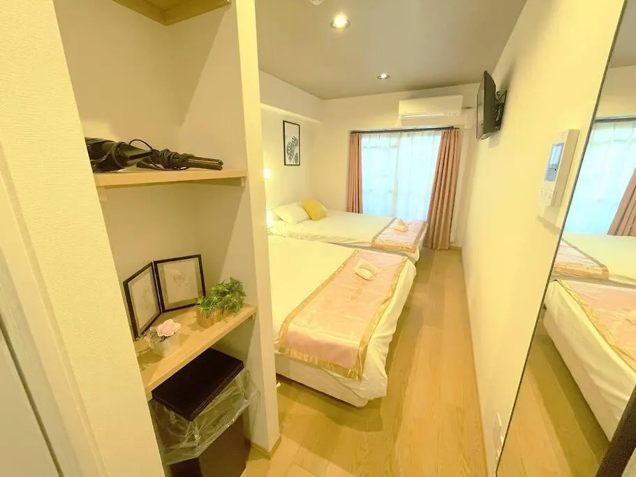 Good Location, Convenient Transportation Nipponbashi Station 4 Minutes Dotonbori 6 Minutes Kuromon Market 8 Minutes Double Bed O1 Διαμέρισμα Οσάκα
