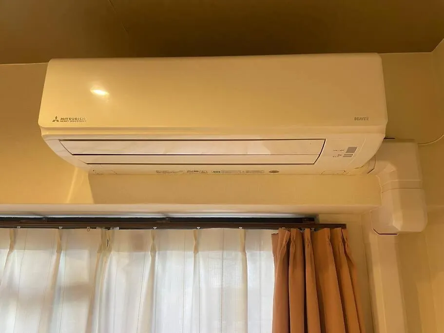 Nipponbashi Dotonbori Retreat: Central Comfort Near Markets Apartment Osaka